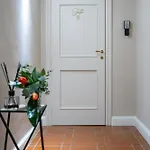 Casa Almika Principe Amedeo Guest house