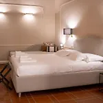 Casa Almika Principe Amedeo 3*