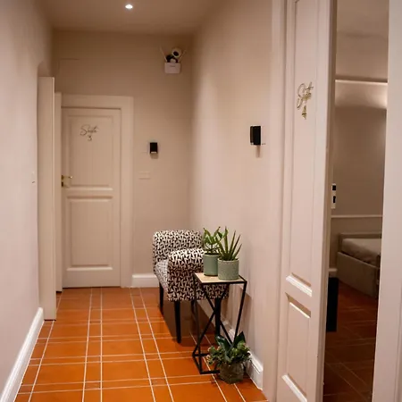 Casa Almika Principe Amedeo 3* Bari